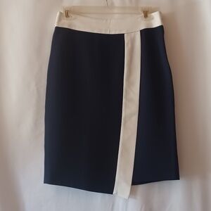 Carmen Marc Valvo Ponte Knit Straight Pencil Skirt Navy Blue Cream Size S EUC
